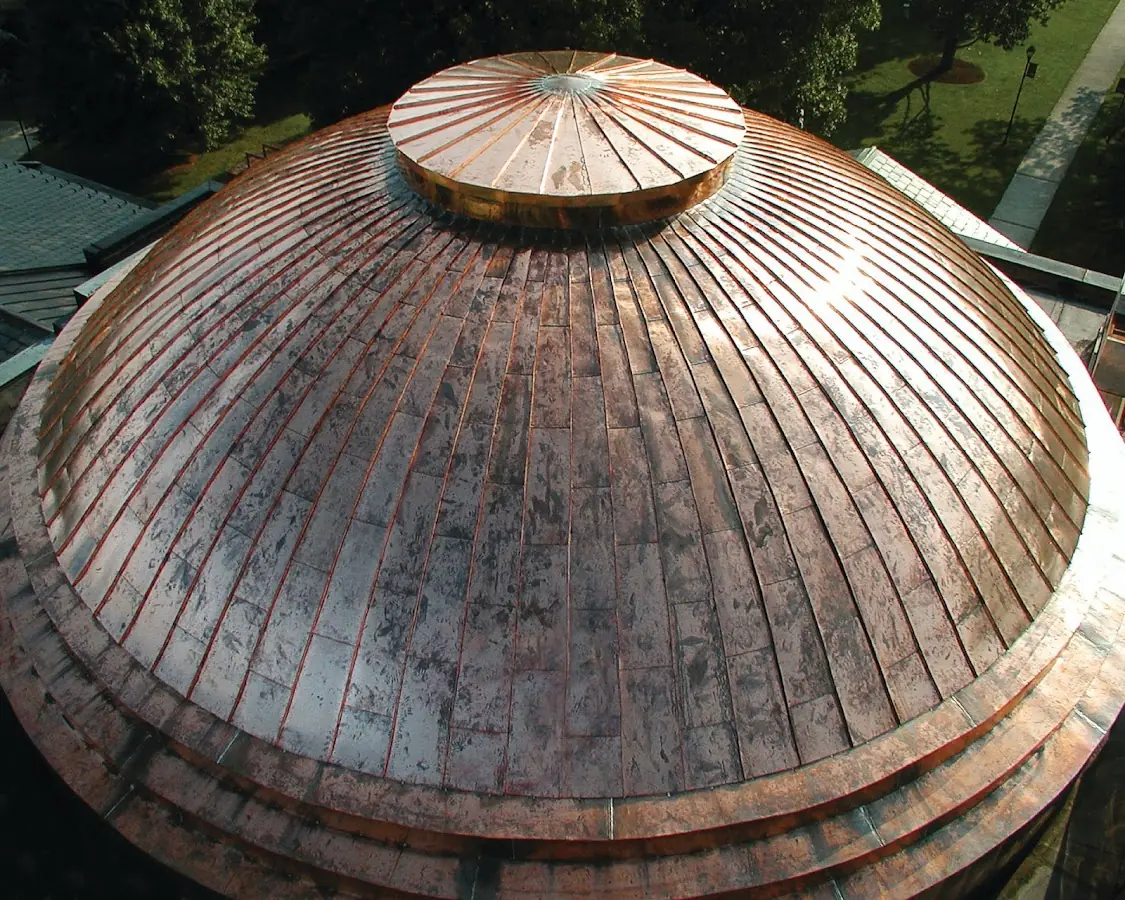 Craftsman Roofing crew installing a new roof in Wadeview Park